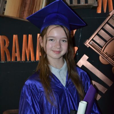 Year6Graduation17)