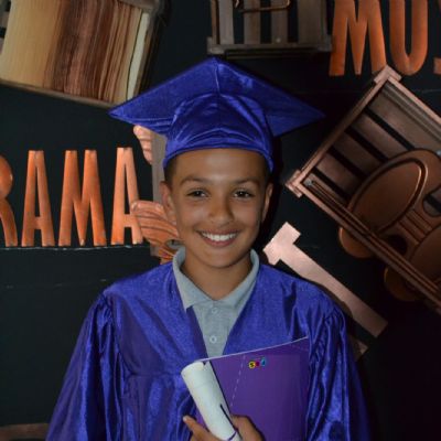 Year6Graduation18)
