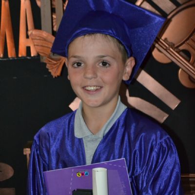 Year6Graduation33)