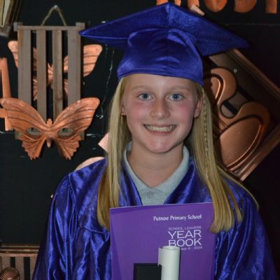 Year6Graduation44)