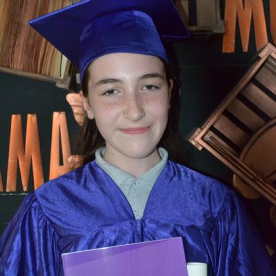 Year6Graduation7)