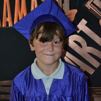 Year6Graduation9)