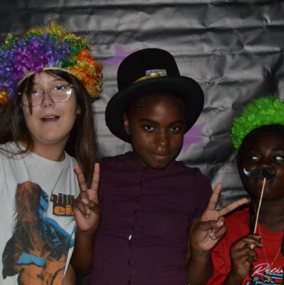 Year 6 Disco (13)