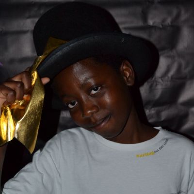 Year 6 Disco (17)