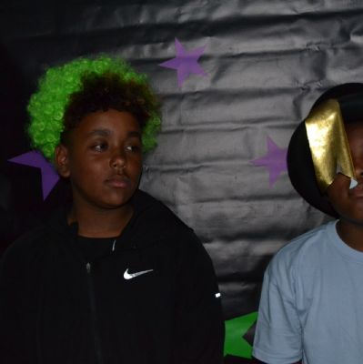 Year 6 Disco (18)