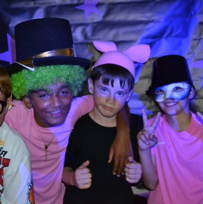 Year 6 Disco (20)