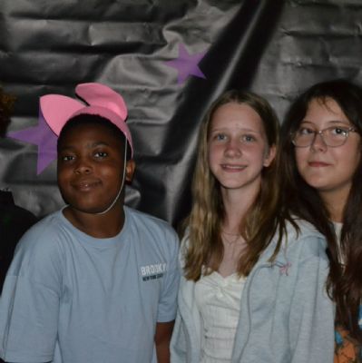 Year 6 Disco (26)