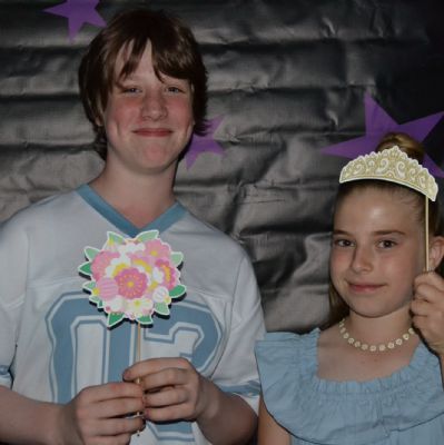 Year 6 Disco (6)