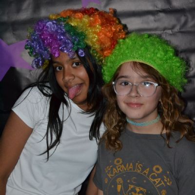 Year 6 Disco (8)